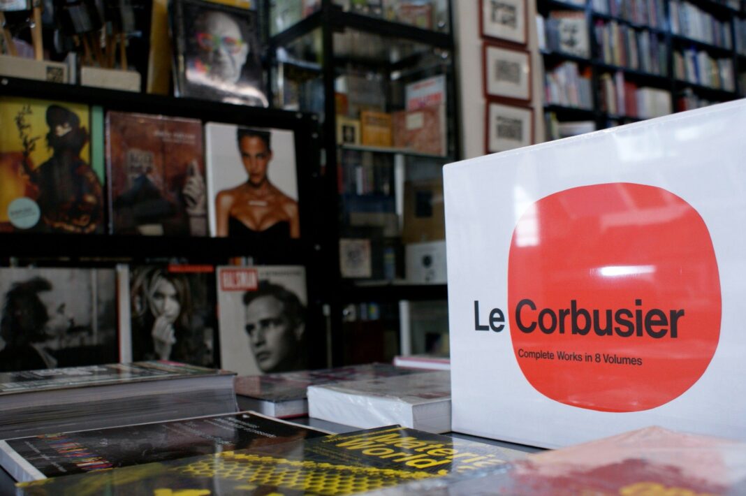 Asunto Impreso, librería en el Centro